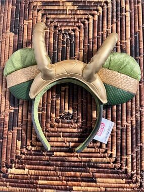Marvel Kids Green and Gold Bug Antenna Headband